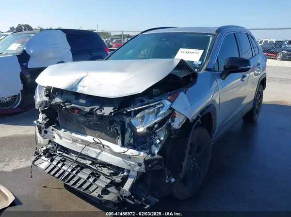 2T3Y1RFV0KW027351 2019 TOYOTA RAV 4 - Image 2