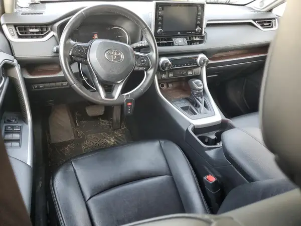 2T3Y1RFV2KW024189 2019 TOYOTA RAV 4 - Image 8