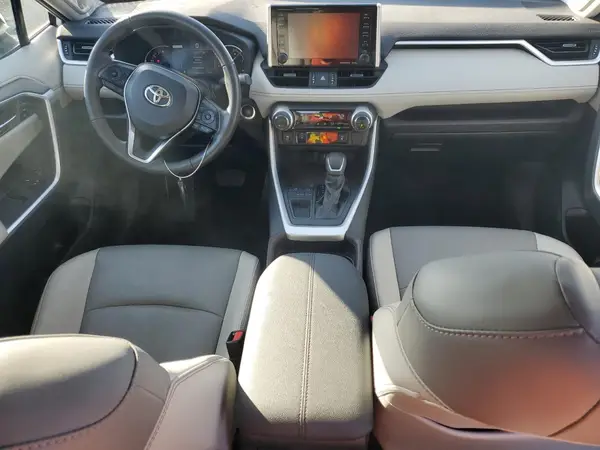 2T3Y1RFV2MW129186 2021 TOYOTA RAV 4 - Image 8
