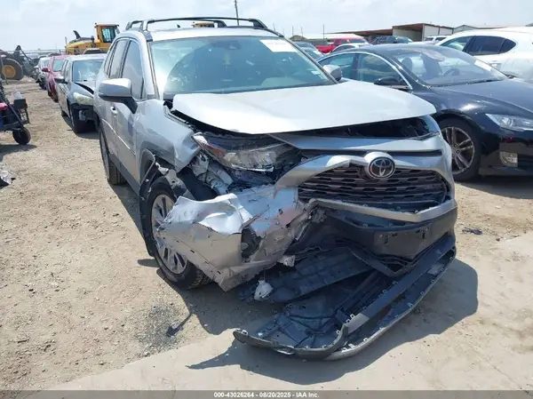 2T3Y1RFV5KW031413 2019 TOYOTA RAV 4 - Image 1