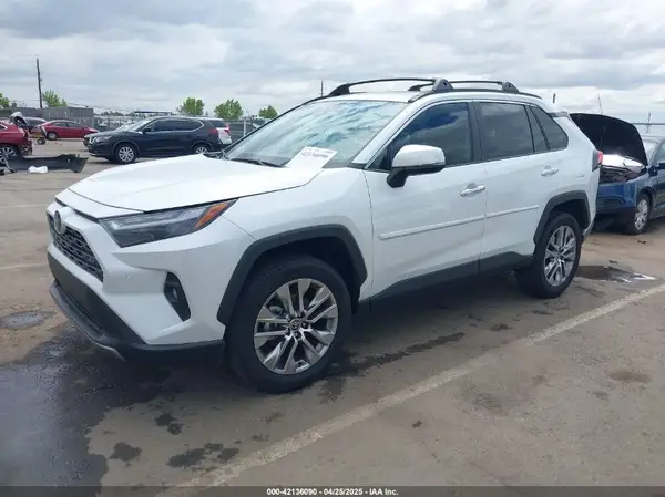 2T3Y1RFV5PW250069 2023 TOYOTA RAV 4 - Image 2