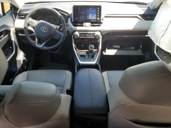 2T3Y1RFV6KW023501 2019 TOYOTA RAV 4 - Image 8