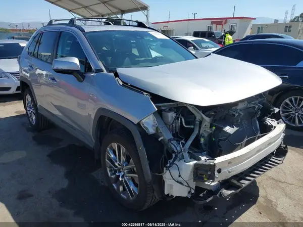 2T3Y1RFV6KW030416 2019 TOYOTA RAV 4 - Image 1