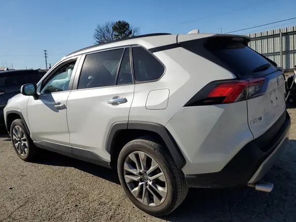 2T3Y1RFV6NW213495 2022 TOYOTA RAV 4 - Image 2