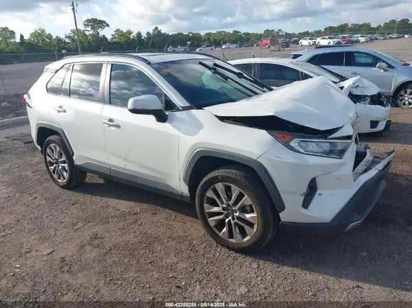 2T3Y1RFV7KW017853 2019 TOYOTA RAV 4 - Image 1