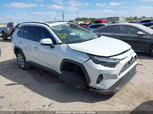 2T3Y1RFV7RW350600 2024 TOYOTA RAV 4 - Image 1