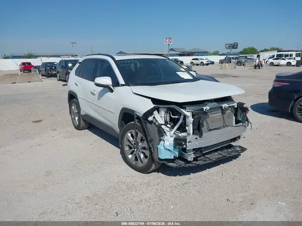 2T3Y1RFV9SW422631 2025 TOYOTA RAV 4 - Image 1