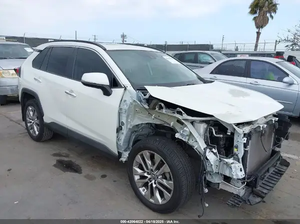 2T3Y1RFVXKC008176 2019 TOYOTA RAV 4 - Image 1