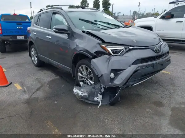 2T3YFREV0HW339455 2017 TOYOTA RAV 4 - Image 1