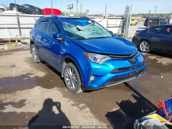 2T3YFREV1JW473994 2018 TOYOTA RAV 4 - Image 1