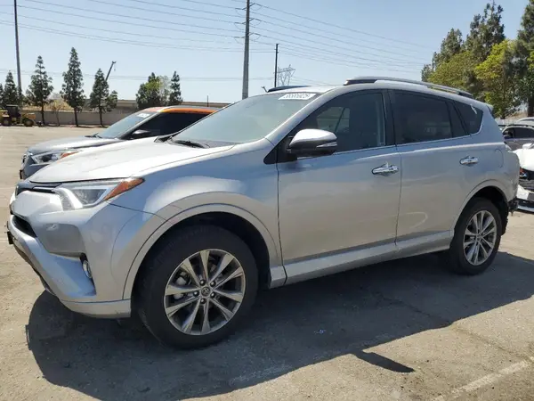 2T3YFREV4HW340625 2017 TOYOTA RAV 4 - Image 1