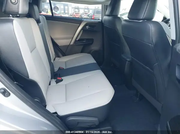 2T3YFREV4HW397567 2017 TOYOTA RAV 4 - Image 8