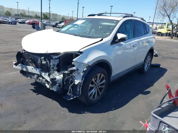2T3YFREV4JW445932 2018 TOYOTA RAV 4 - Image 2