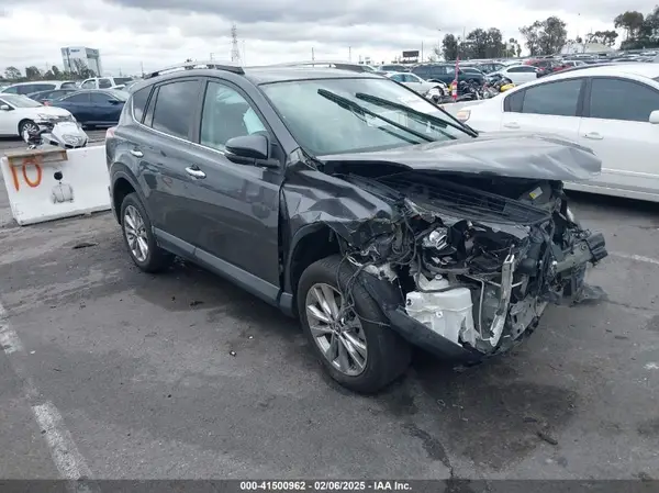 2T3YFREV4JW501447 2018 TOYOTA RAV 4 - Image 1