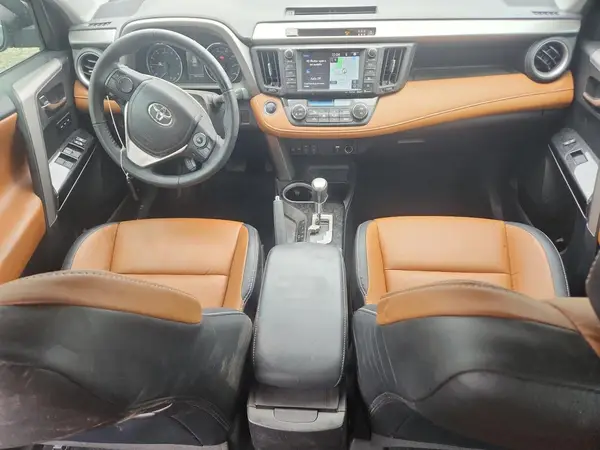 2T3YFREV4JW522217 2018 TOYOTA RAV 4 - Image 8