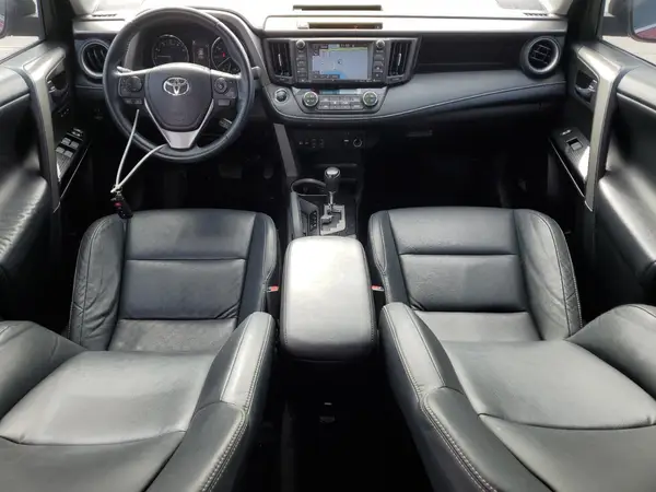 2T3YFREV6GW283519 2016 TOYOTA RAV 4 - Image 8