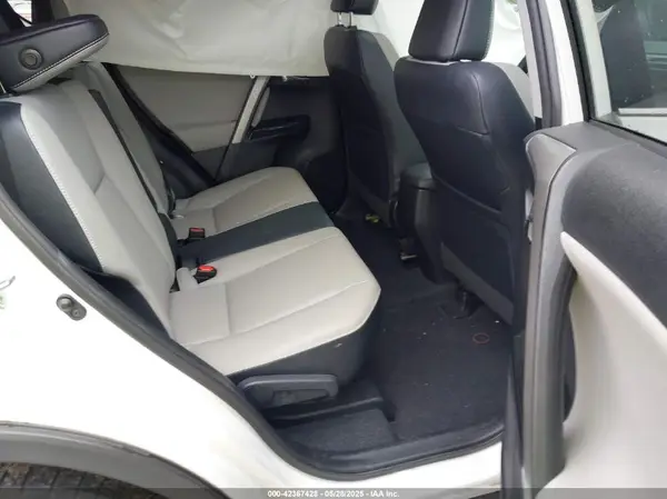 2T3YFREV6GW293418 2016 TOYOTA RAV 4 - Image 8