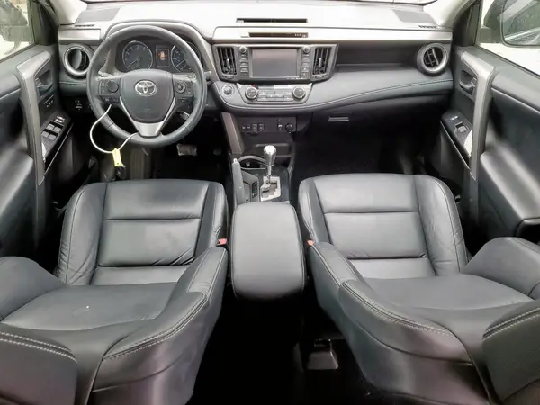 2T3YFREV6JW474476 2018 TOYOTA RAV 4 - Image 8