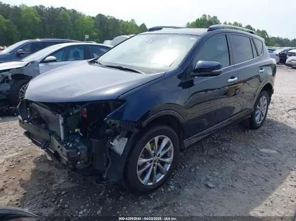 2T3YFREV7HW345673 2017 TOYOTA RAV 4 - Image 2