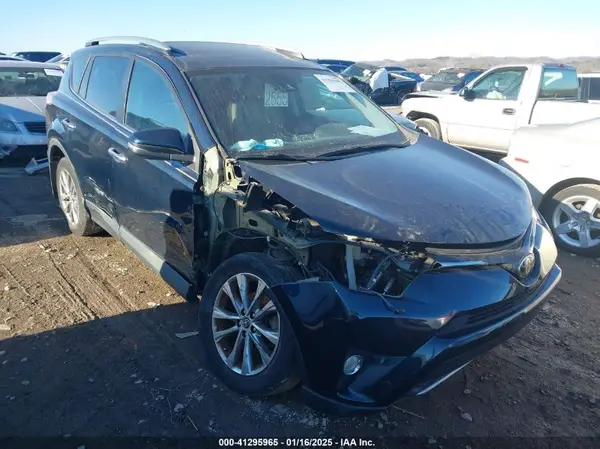 2T3YFREV7HW349660 2017 TOYOTA RAV 4 - Image 1