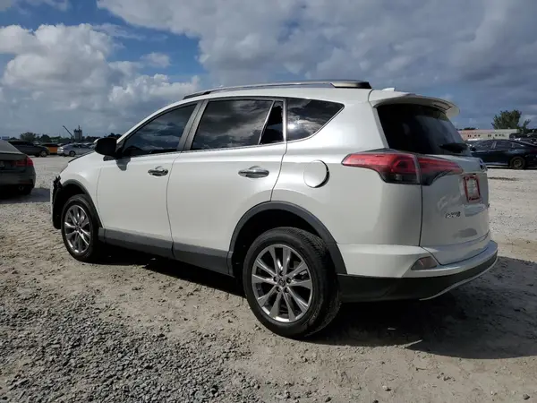 2T3YFREV7HW391925 2017 TOYOTA RAV 4 - Image 2