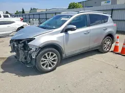 2T3YFREV7JW458111 2018 TOYOTA RAV 4
