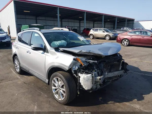 2T3YFREV7JW475409 2018 TOYOTA RAV 4 - Image 1
