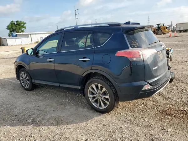 2T3YFREV8HW323035 2017 TOYOTA RAV 4 - Image 2