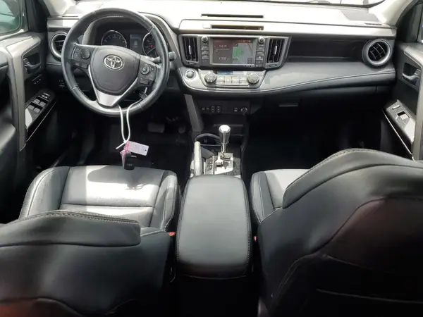 2T3YFREV9GW243080 2016 TOYOTA RAV 4 - Image 8