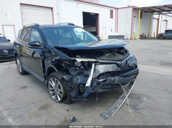 2T3YFREV9GW269338 2016 TOYOTA RAV 4 - Image 1
