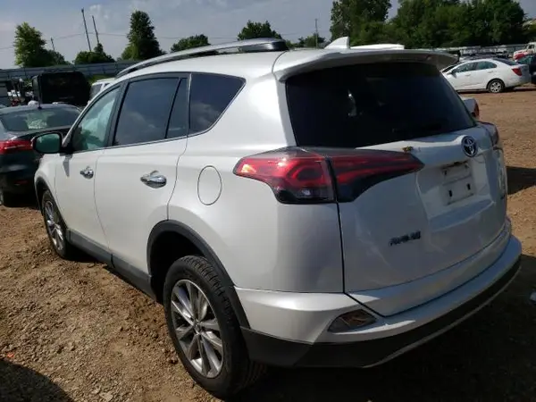 2T3YFREV9HW399802 2017 TOYOTA RAV 4 - Image 2