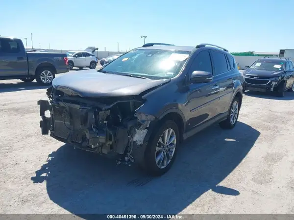 2T3YFREVXHW366887 2017 TOYOTA RAV 4 - Image 2