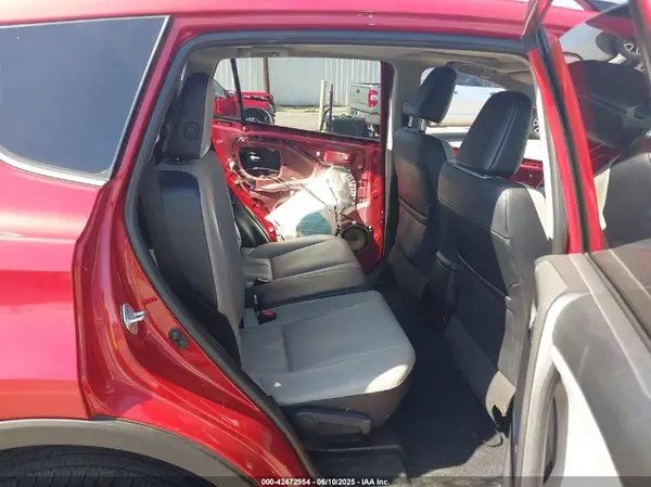 2T3YFREVXHW390929 2017 TOYOTA RAV 4 - Image 8