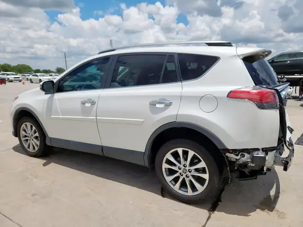 2T3YFREVXHW392521 2017 TOYOTA RAV 4 - Image 2