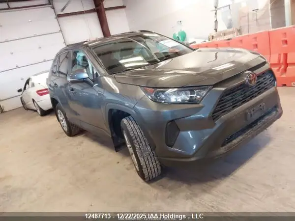 2T3Z1RFV3MC131471 2021 TOYOTA RAV 4 - Image 1