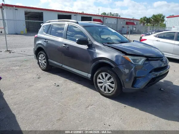 2T3ZFREV0GW277834 2016 TOYOTA RAV 4 - Image 1