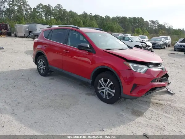 2T3ZFREV0HW342215 2017 TOYOTA RAV 4 - Image 1