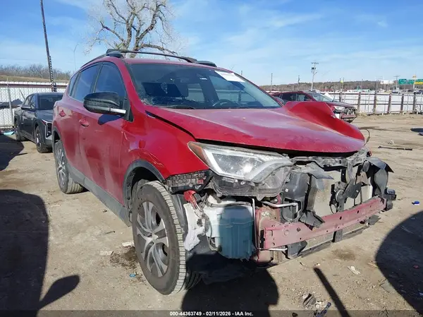 2T3ZFREV0HW354705 2017 TOYOTA RAV 4 - Image 1