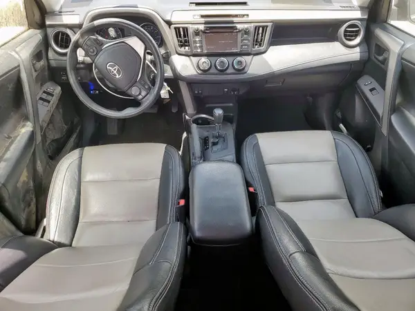 2T3ZFREV0HW369169 2017 TOYOTA RAV 4 - Image 8