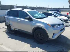 2T3ZFREV0HW372721 2017 TOYOTA RAV 4