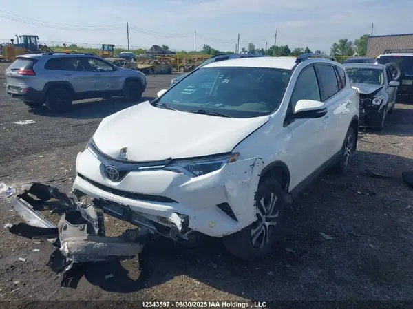 2T3ZFREV0HW376395 2017 TOYOTA RAV 4 - Image 2