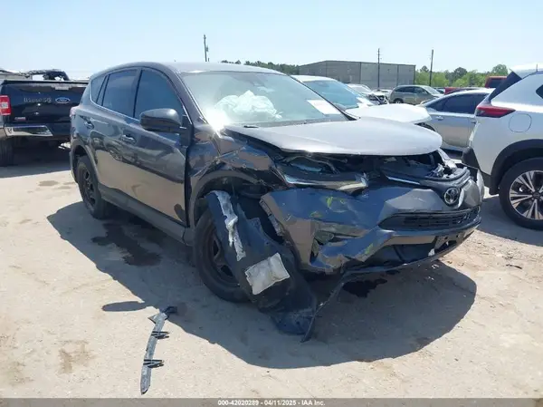 2T3ZFREV0HW402803 2017 TOYOTA RAV 4 - Image 1