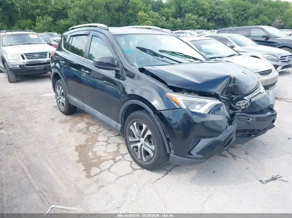2T3ZFREV0JW441557 2018 TOYOTA RAV 4 - Image 1