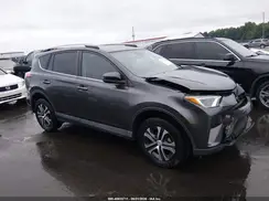 2T3ZFREV0JW502941 2018 TOYOTA RAV 4