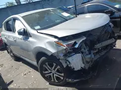 2T3ZFREV0JW503054 2018 TOYOTA RAV 4
