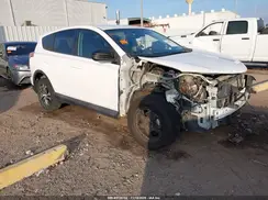 2T3ZFREV0JW517648 2018 TOYOTA RAV 4