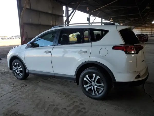 2T3ZFREV1GW240730 2016 TOYOTA RAV 4 - Image 2