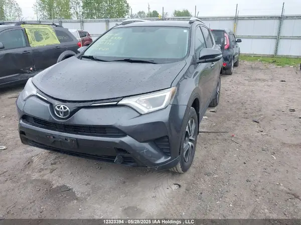 2T3ZFREV1GW303745 2016 TOYOTA RAV 4 - Image 2