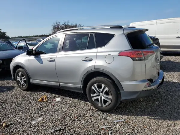 2T3ZFREV1HW393058 2017 TOYOTA RAV 4 - Image 2