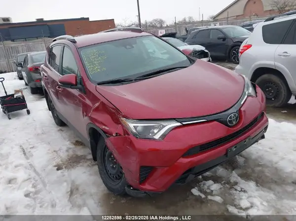 2T3ZFREV1JW460635 2018 TOYOTA RAV 4 - Image 1